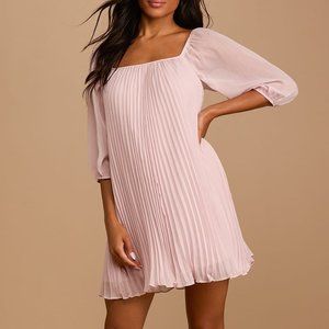 NWT Lulus Float On By Pleated Puff Sleeve Mini Dress in Dusty Pink